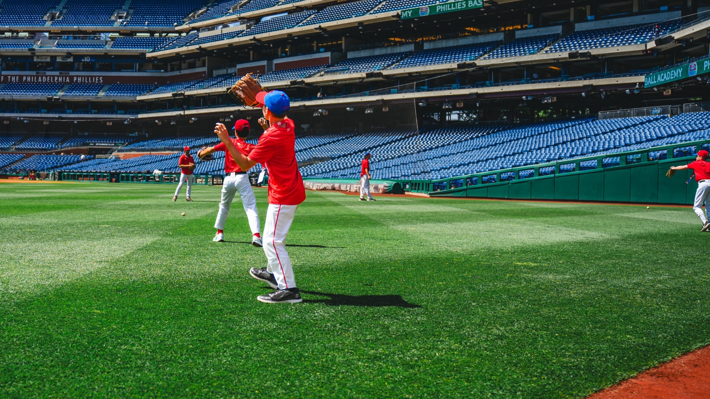 Camper pitching